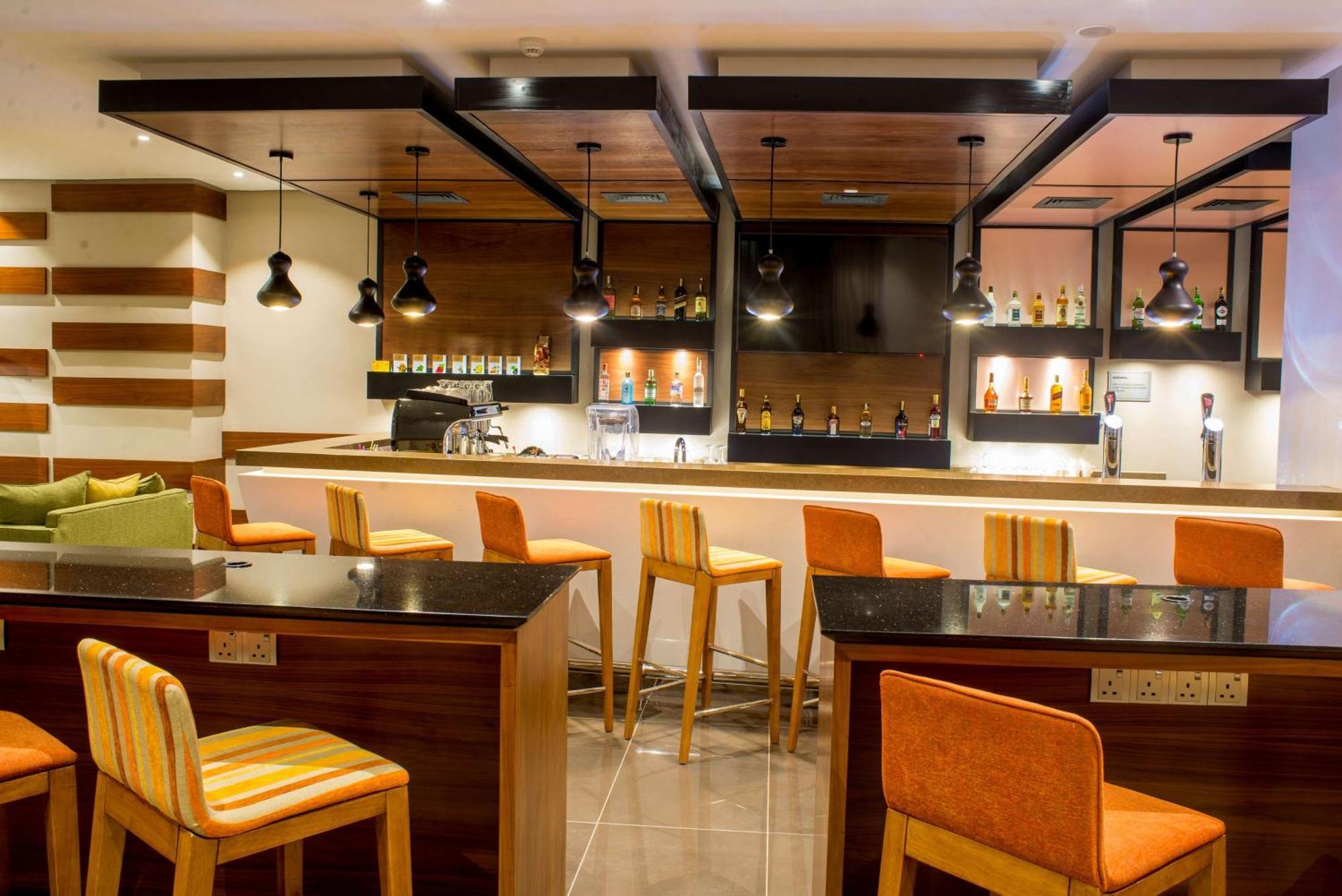 Hilton Garden Inn Nairobi Airport Extérieur photo