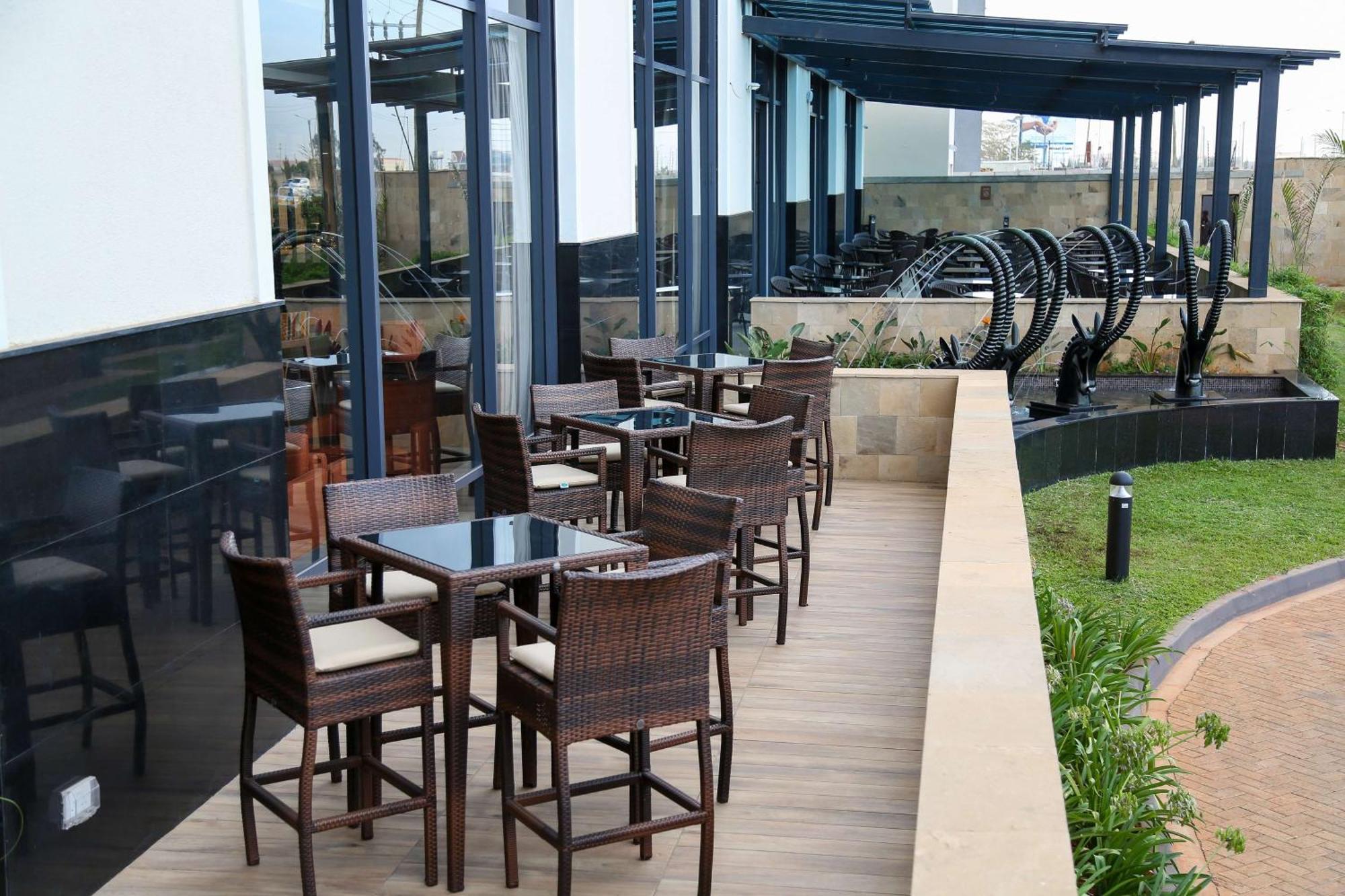 Hilton Garden Inn Nairobi Airport Extérieur photo